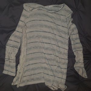 Stripped long leave sweater